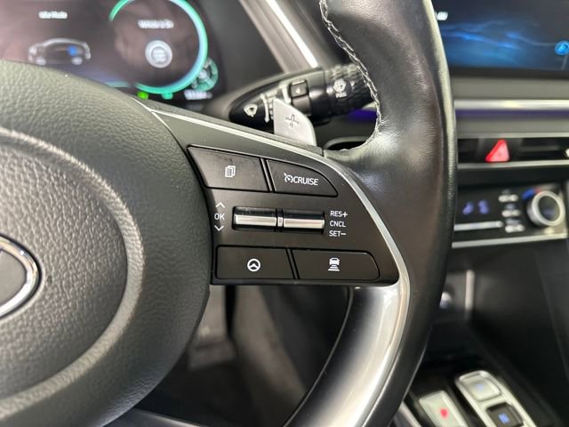 Used 2022 Hyundai Sonata Limited w/ Cargo Package image 16