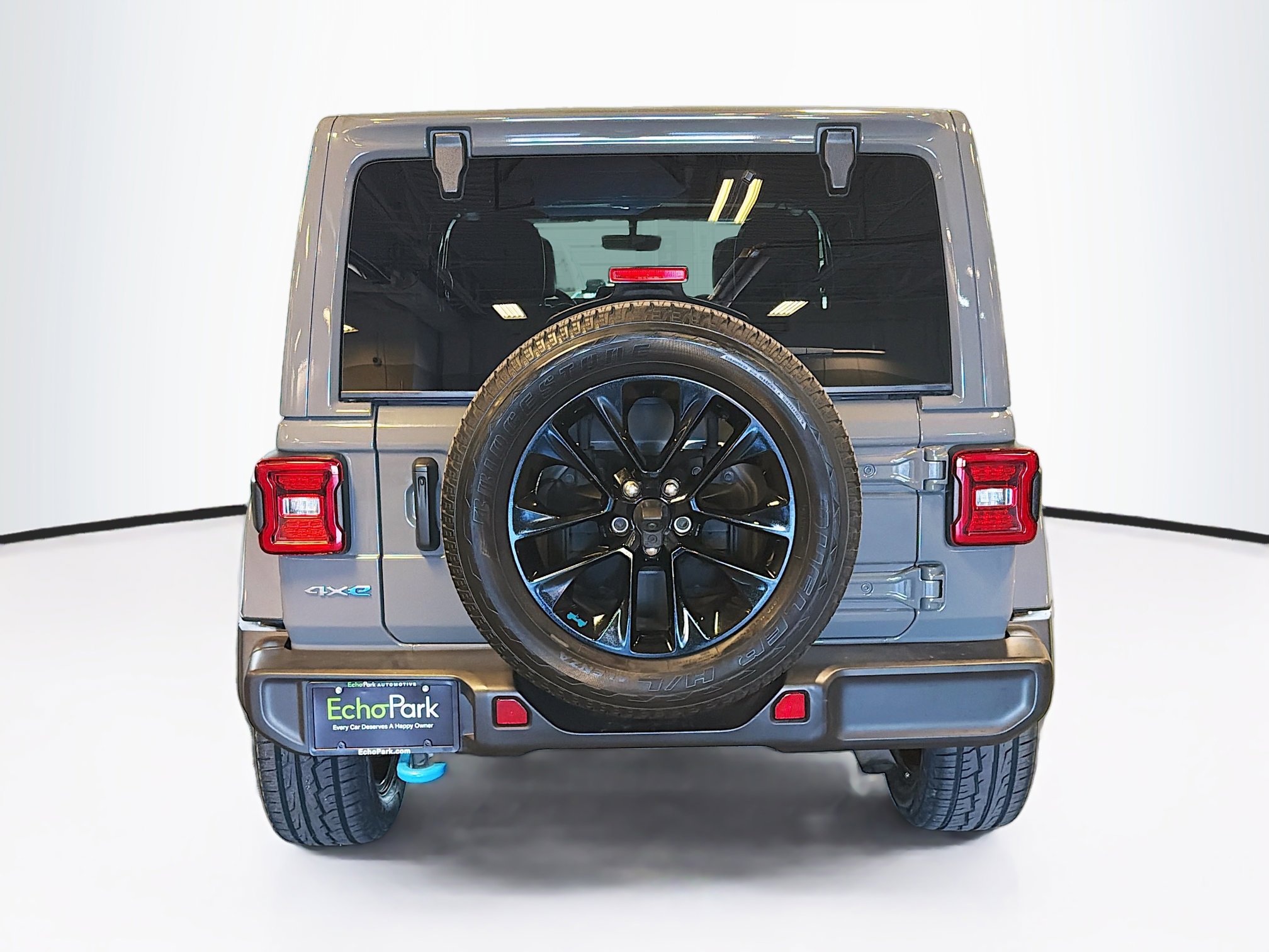Used 2022 Jeep Wrangler Unlimited Sahara AWD/4WD image 7