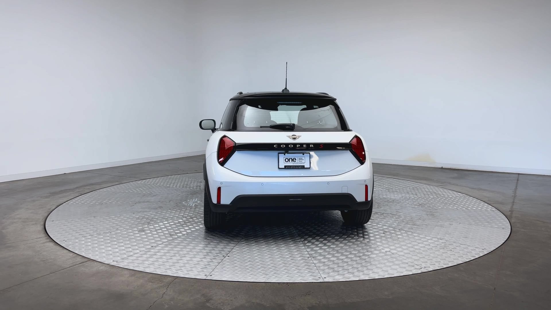 New 2026 MINI Cooper S FWD image 7
