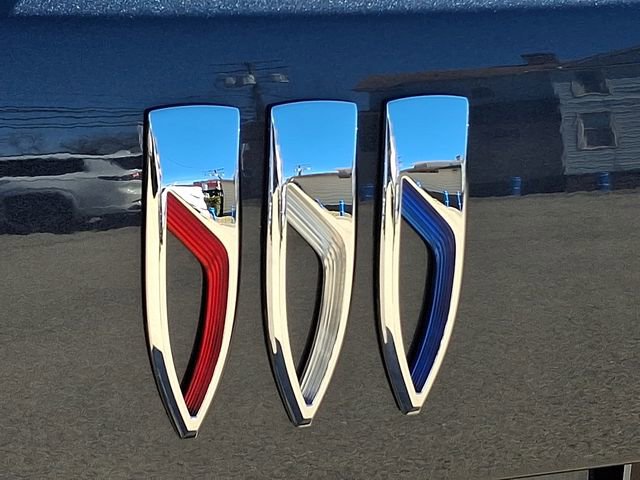 New 2026 Buick Envision Sport Touring image 21