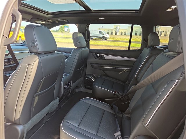 New 2026 Buick Enclave Sport Touring w/ Power Package image 7