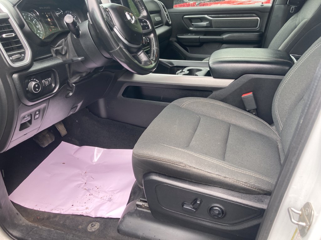 Used 2019 RAM 1500 Big Horn AWD/4WD image 12