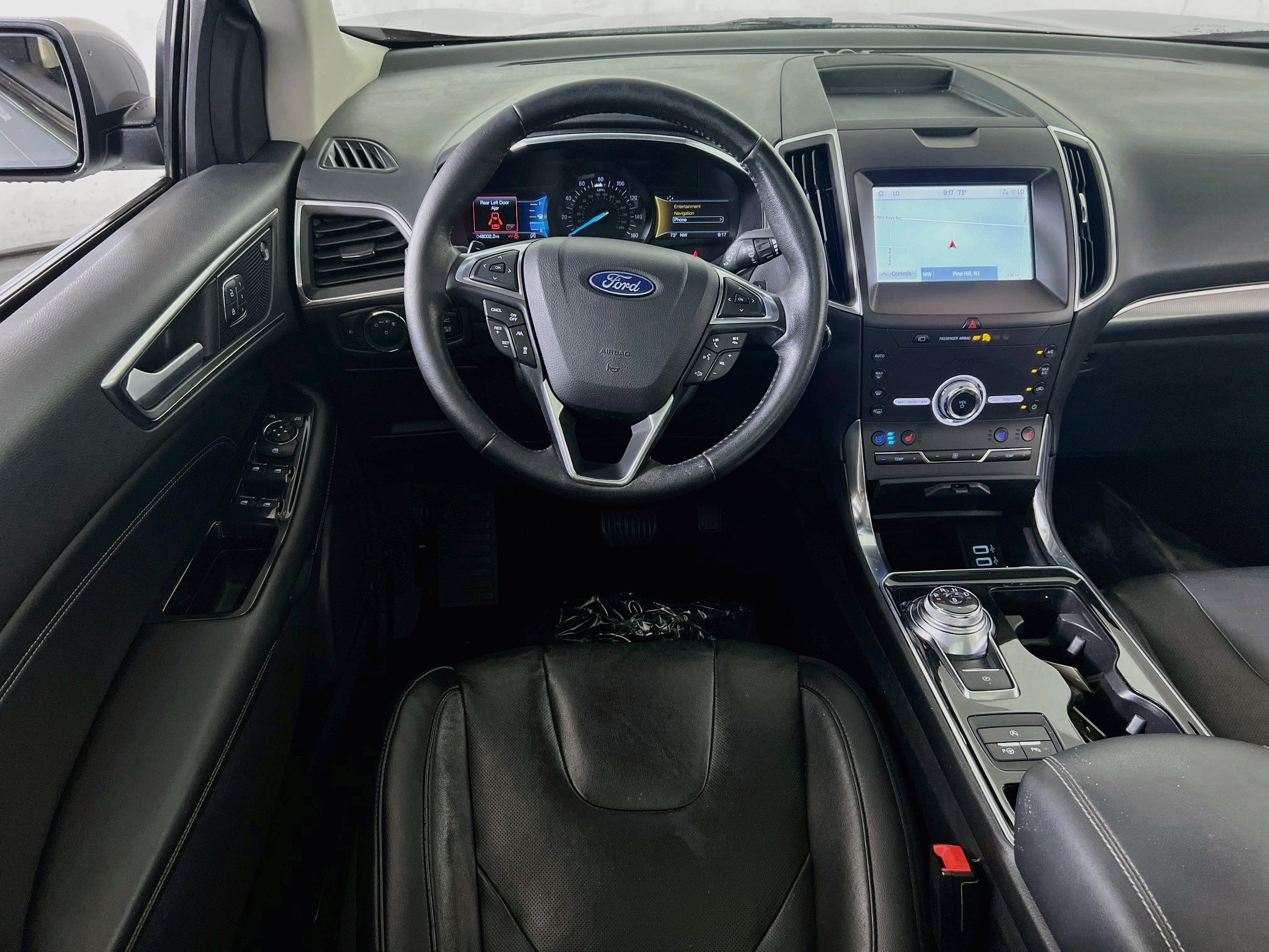 Used 2020 Ford Edge Titanium w/ Equipment Group 301A AWD/4WD image 24