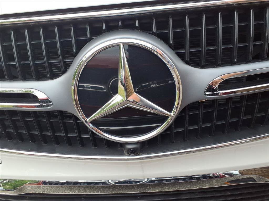 New 2026 Mercedes-Benz GLC 300 4MATIC image 24