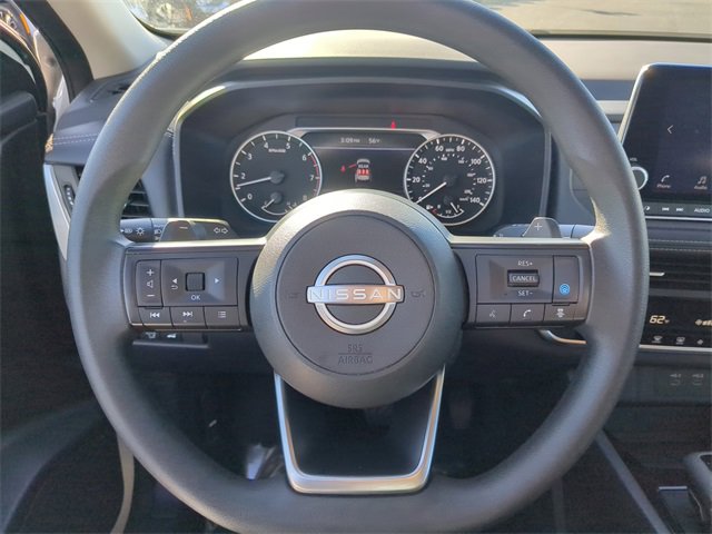 Used 2024 Nissan Rogue SV image 31