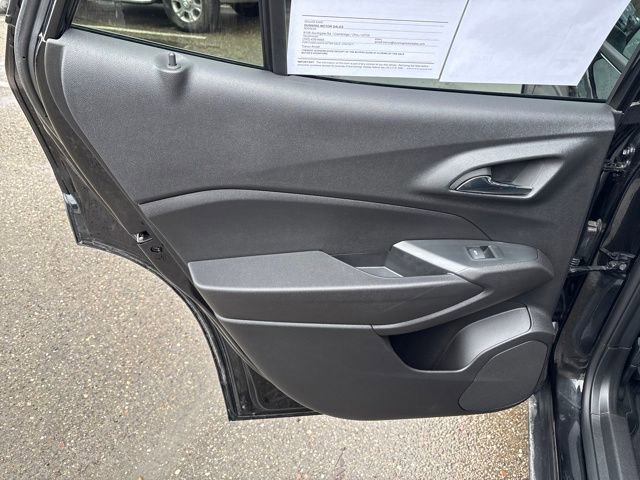 Used 2025 Chevrolet Trax ACTIV image 21