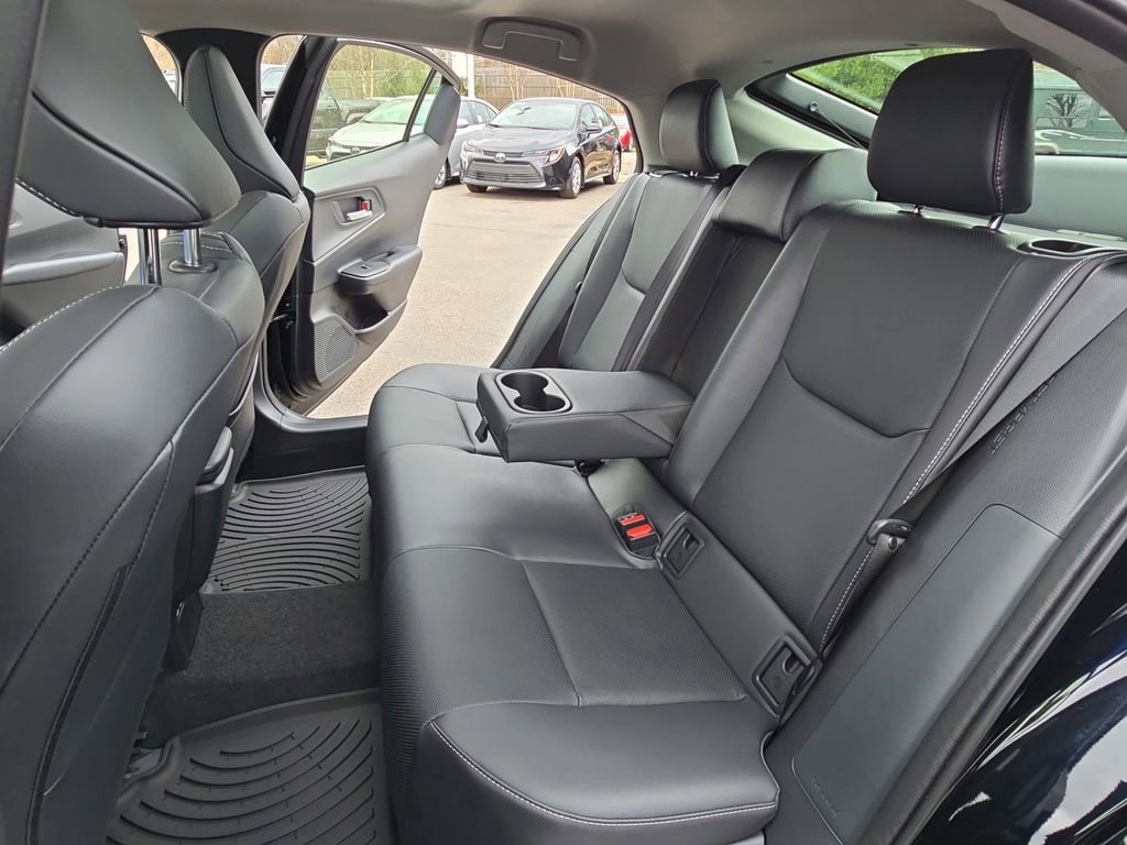 Used 2026 Toyota Prius Plug-In Hybrid image 16