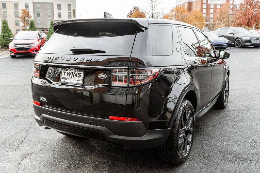 Used 2023 Land Rover Discovery Sport SE image 31