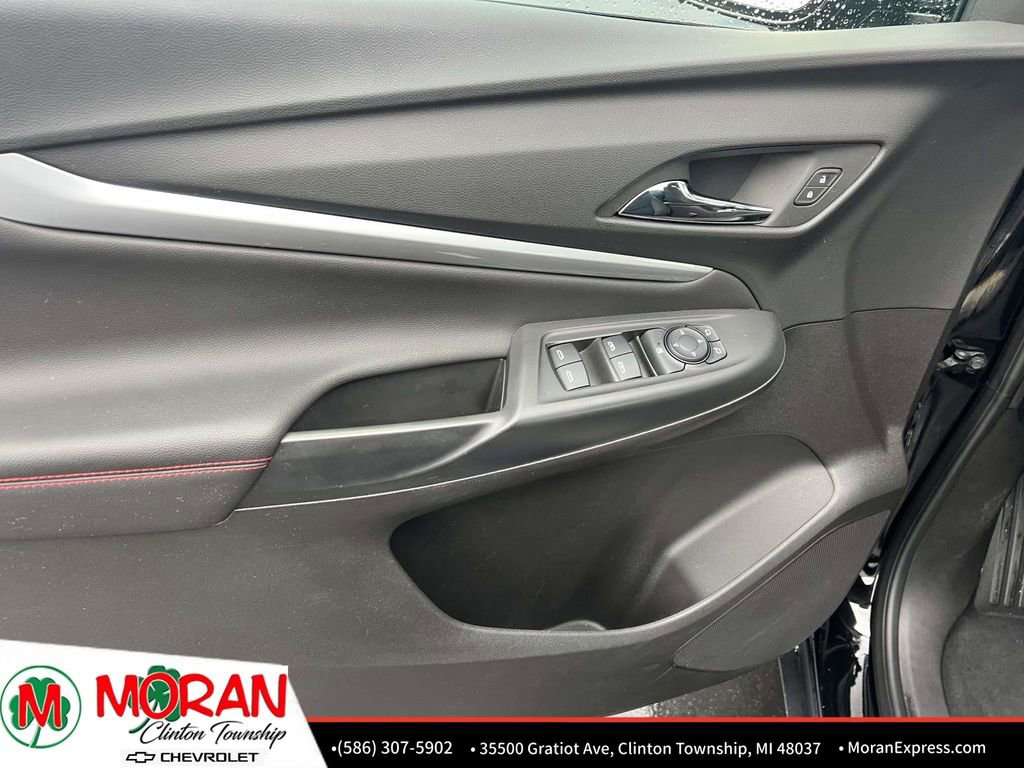 Certified 2023 Chevrolet Bolt EUV LT w/ Convenience Package image 15