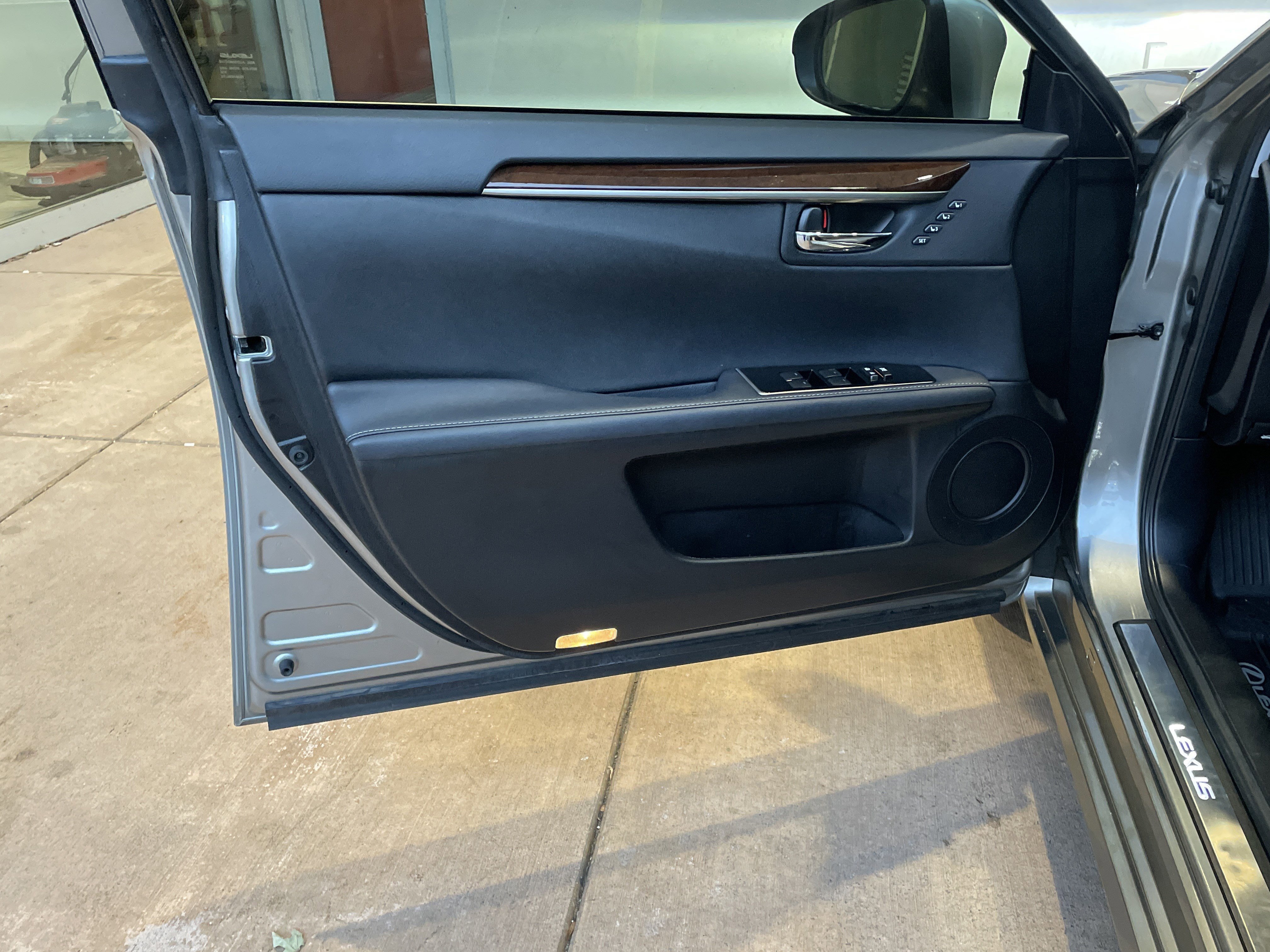 Used 2017 Lexus ES 350 image 14