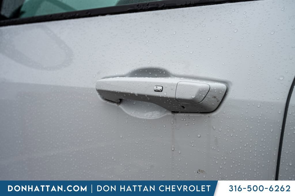 New 2026 Chevrolet Traverse LT w/ Midnight/Sport Edition image 29