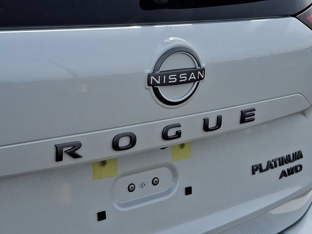 New 2026 Nissan Rogue Platinum w/ Platinum Premium Package AWD/4WD image 5