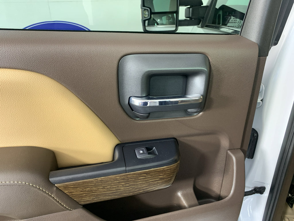 Used 2019 GMC Sierra 3500 Denali w/ Duramax Plus Package image 31