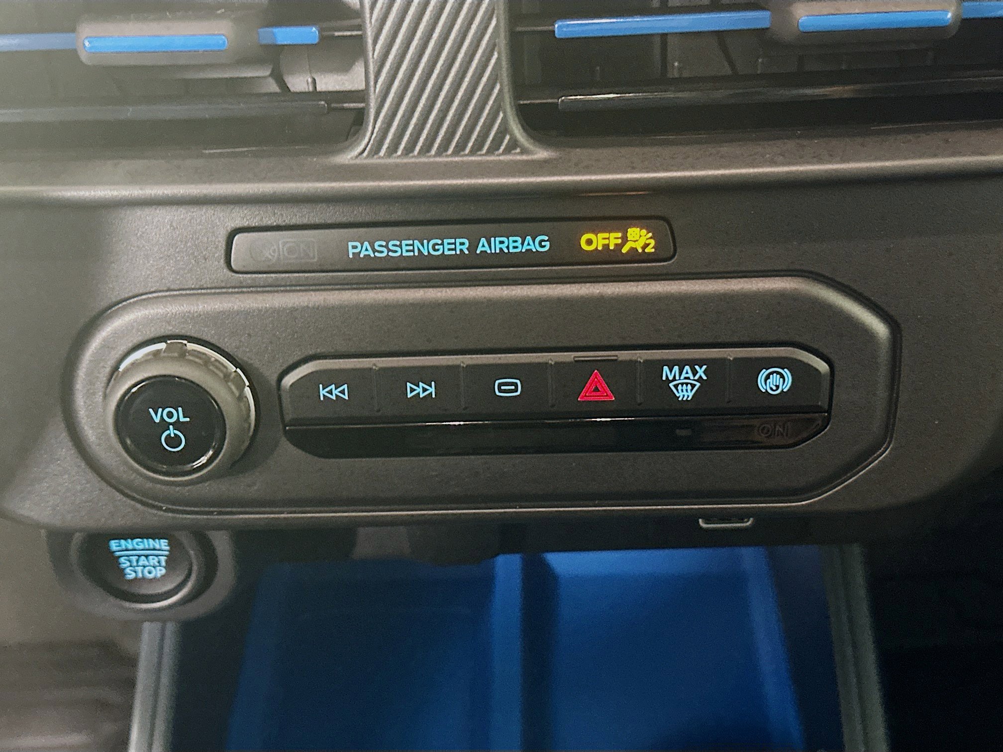 Used 2025 Ford Maverick XLT w/ Equipment Group 302A image 22