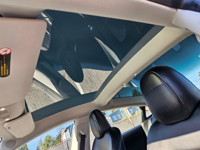 Used 2023 Tesla Model 3 Standard Range RWD image 23