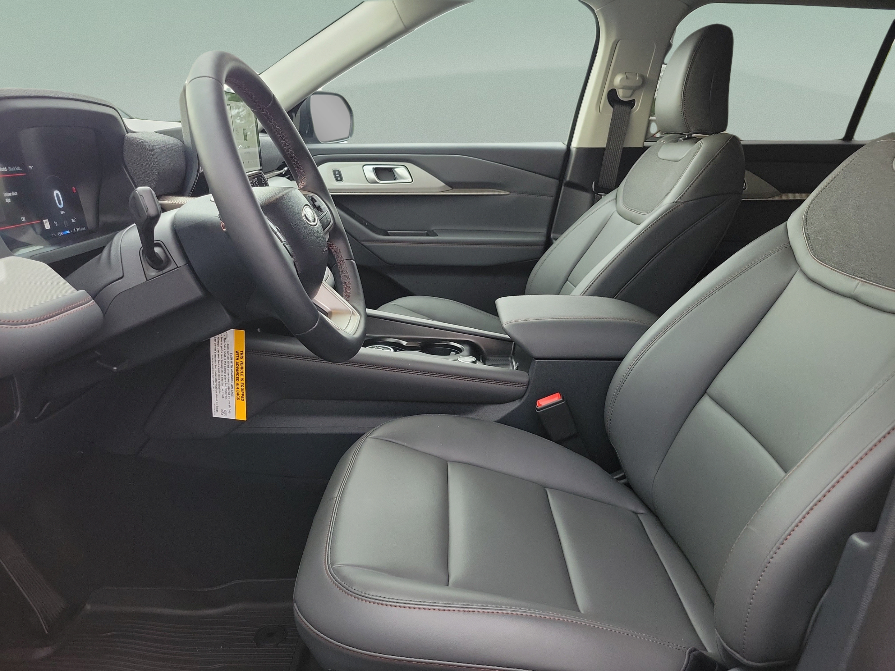New 2026 Ford Explorer Active w/ Active Comfort Package AWD/4WD image 16