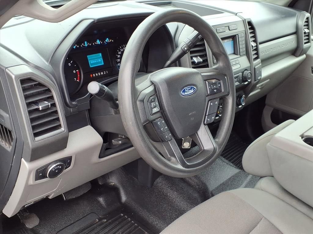 Used 2020 Ford F250 XL w/ Power Equipment Group image 18