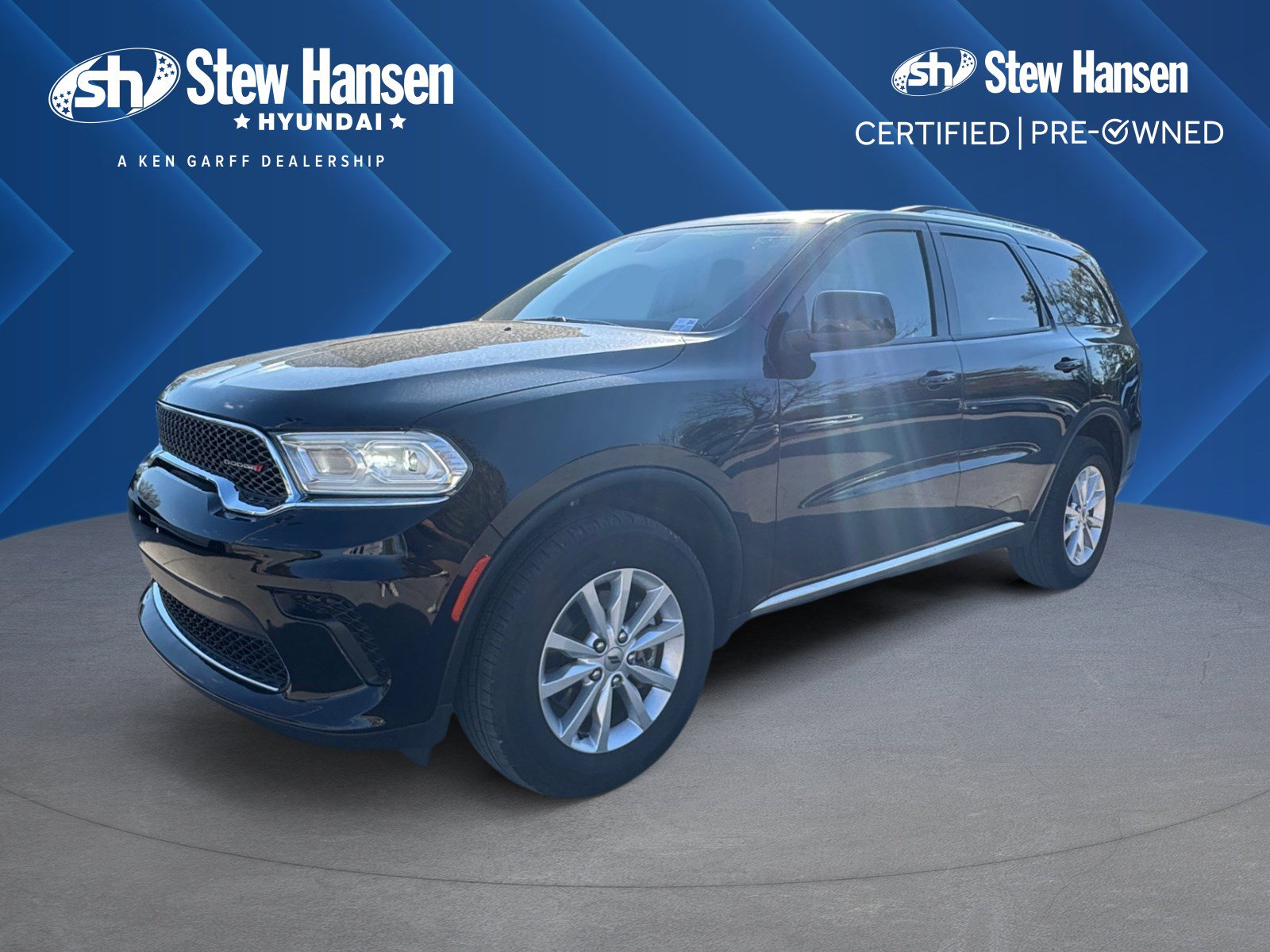 Used 2024 Dodge Durango SXT image 1