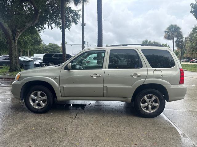 Used 2006 MAZDA Tribute s FWD image 11