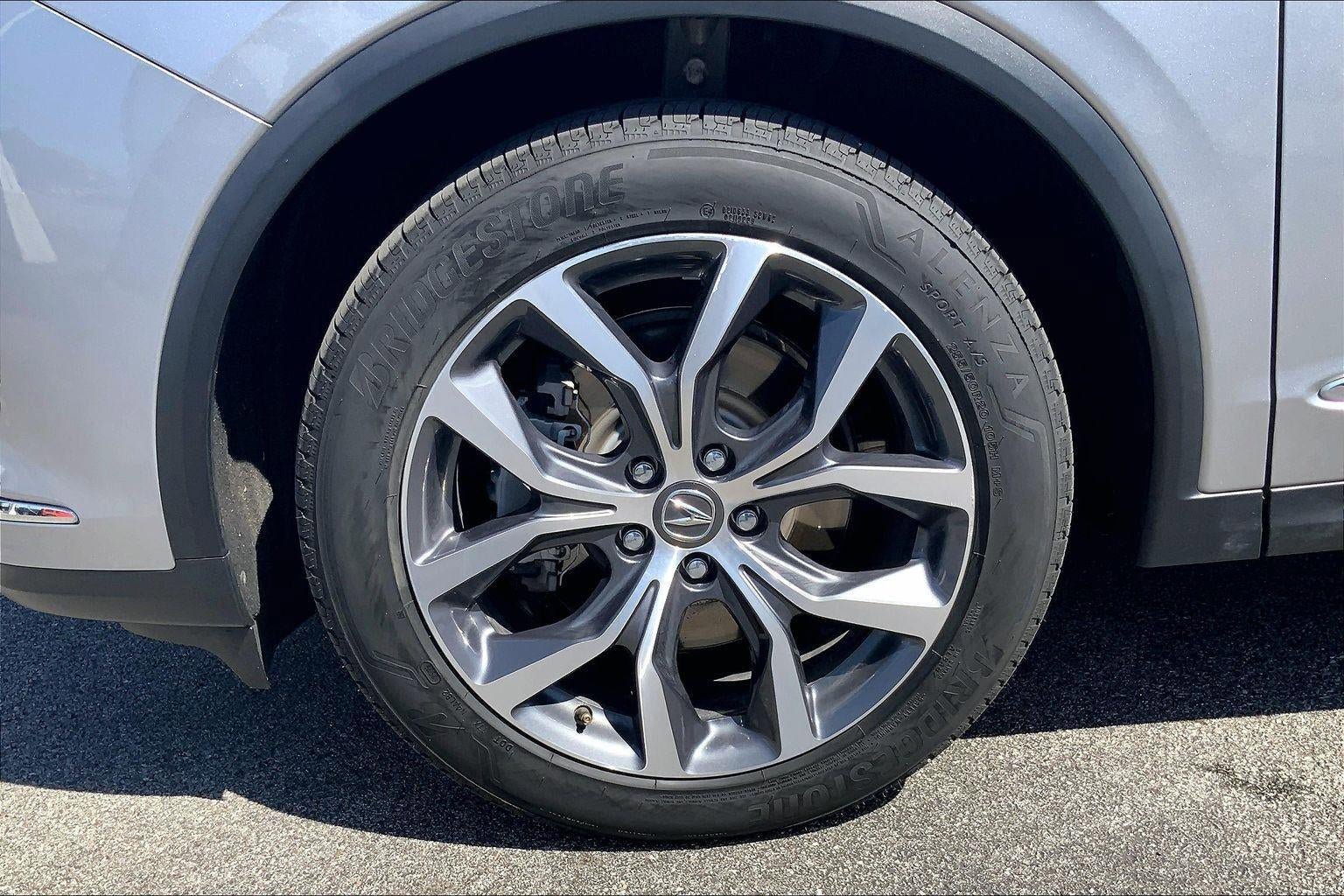 Used 2022 Acura MDX SH-AWD w/ Technology Package image 9