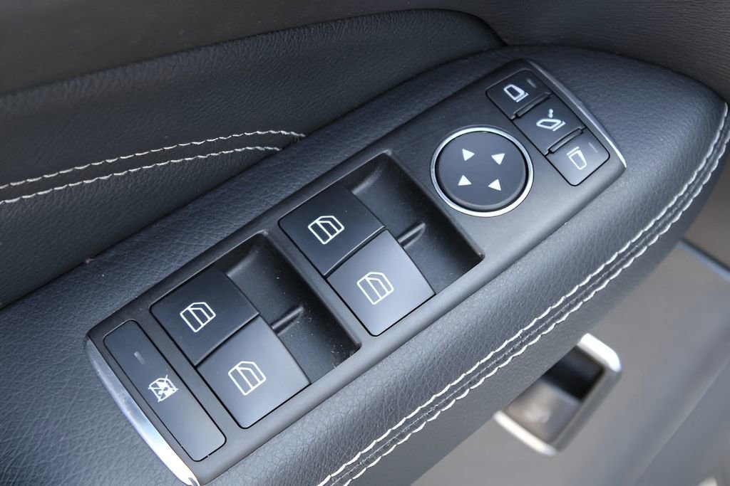 Used 2012 Mercedes-Benz ML 350 4MATIC image 18