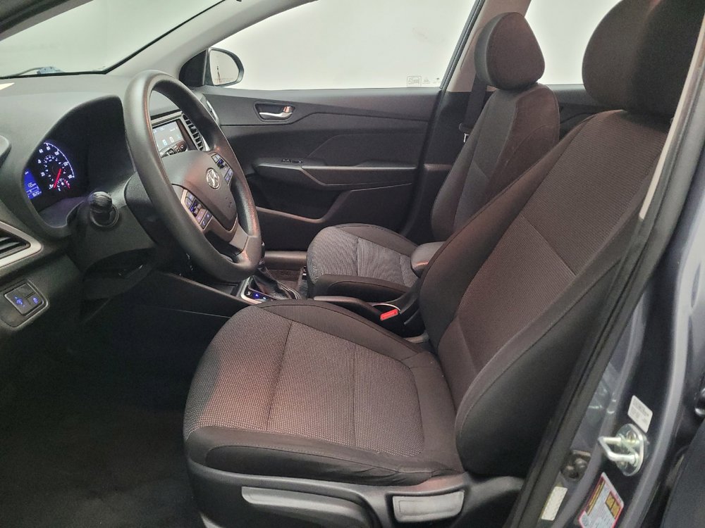 Used 2020 Hyundai Accent SEL image 17