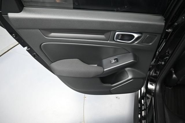 Used 2025 Honda Civic Sport image 24