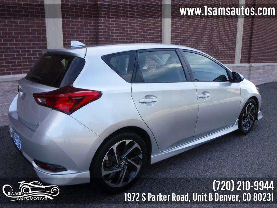 Used 2017 Toyota Corolla iM image 3