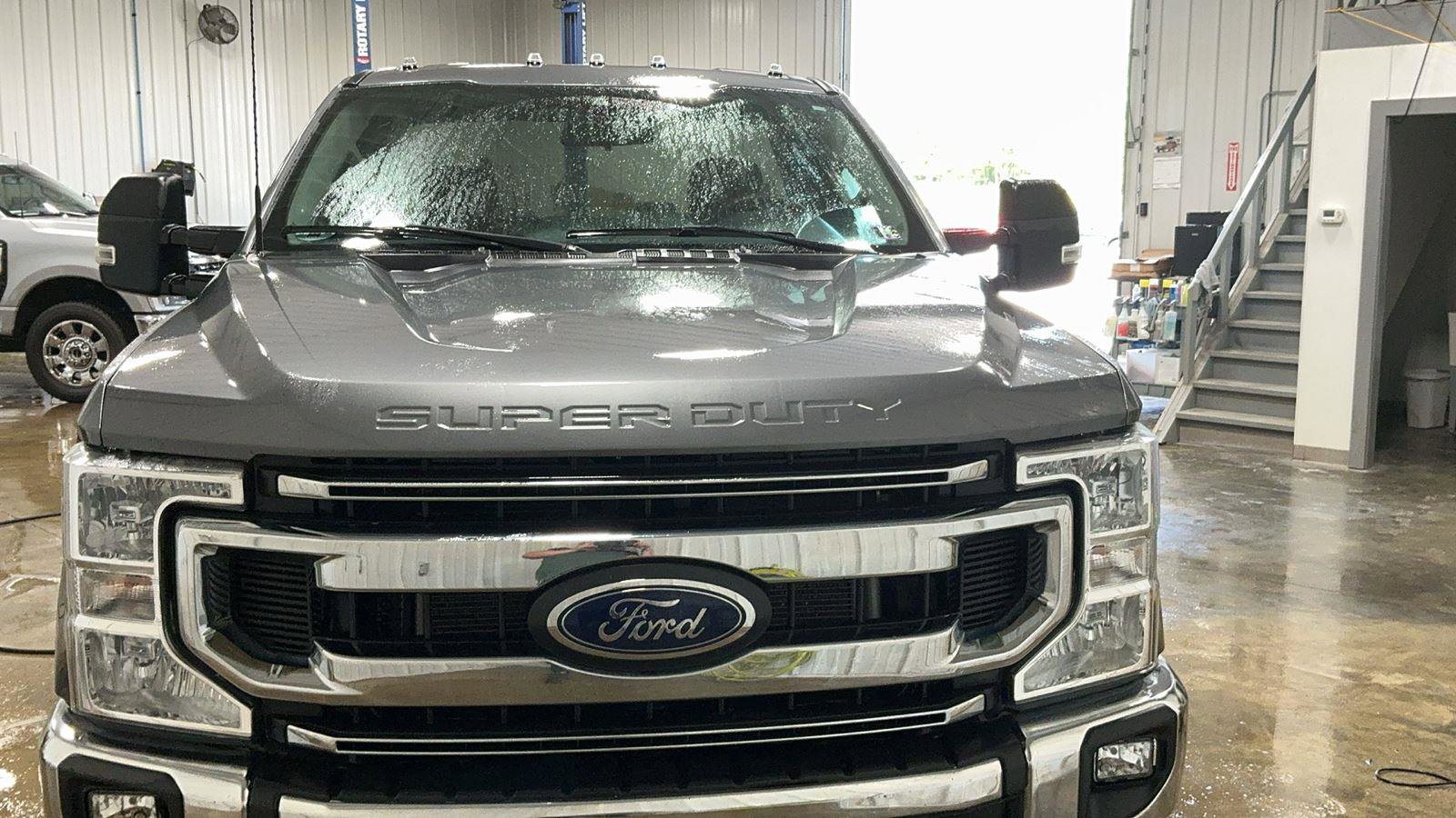 Used 2022 Ford F350 XLT w/ XLT Value Package image 2
