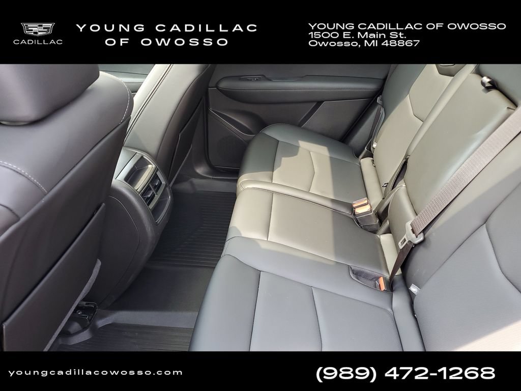 Used 2024 Cadillac XT5 Premium Luxury w/ LPO, Floor Liner Package AWD/4WD image 28
