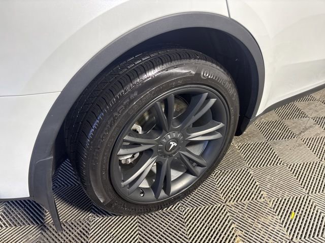 Used 2023 Tesla Model Y Long Range image 7