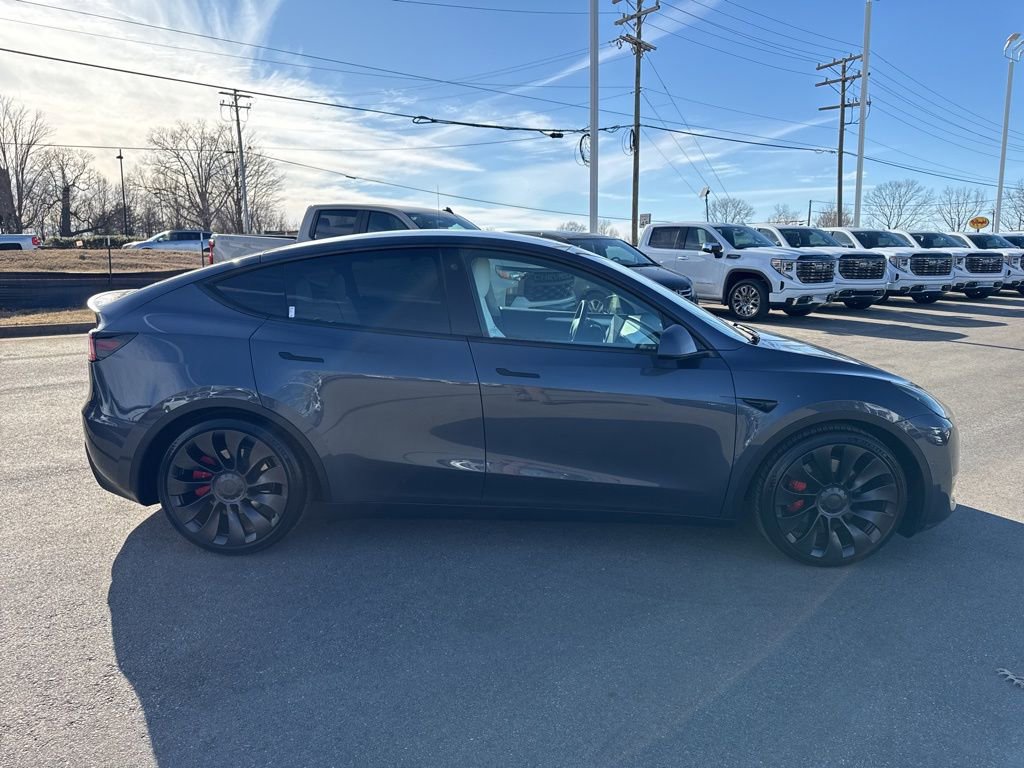 Used 2022 Tesla Model Y Performance image 6