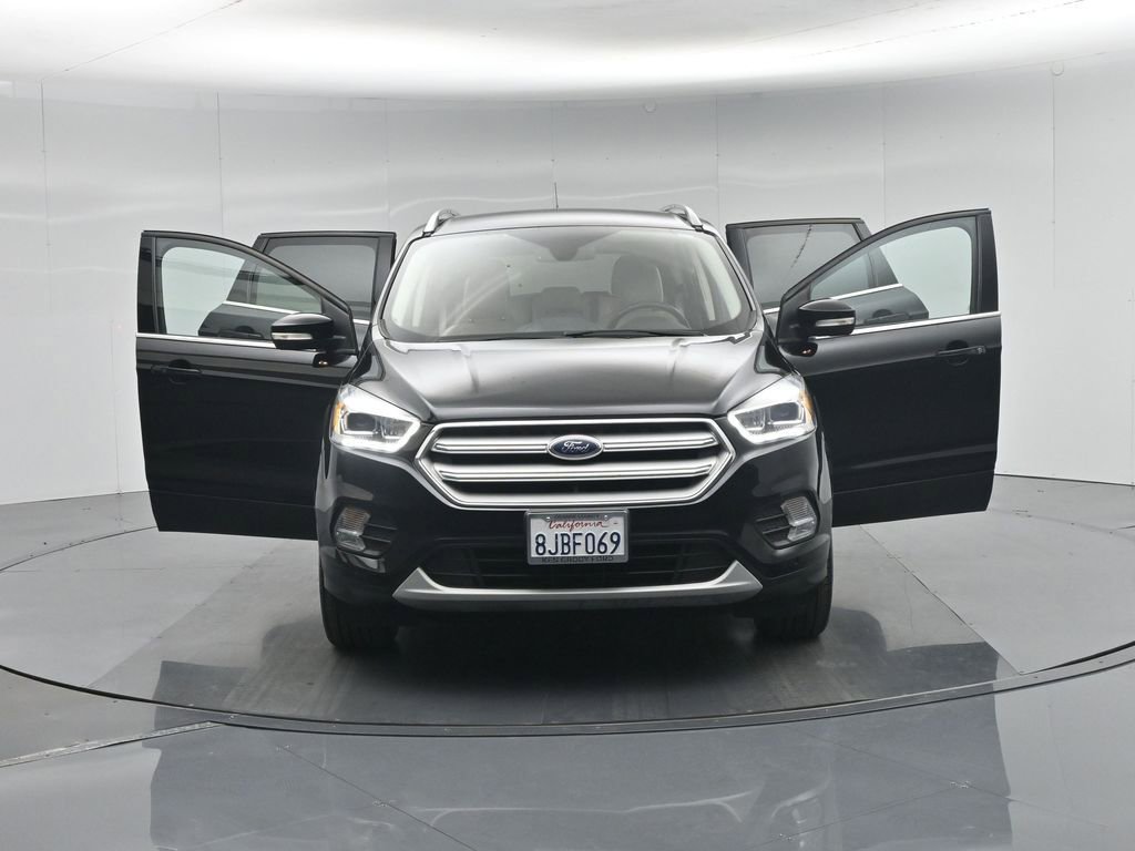 Certified 2019 Ford Escape Titanium image 34