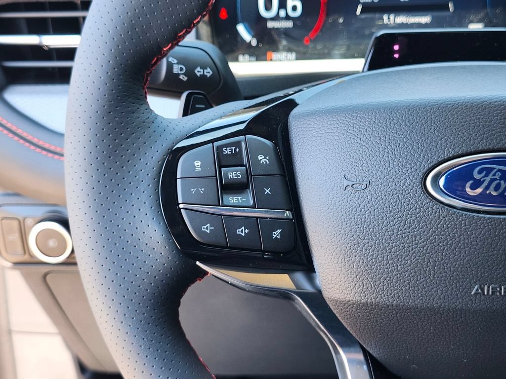 New 2026 Ford Explorer ST AWD/4WD image 31