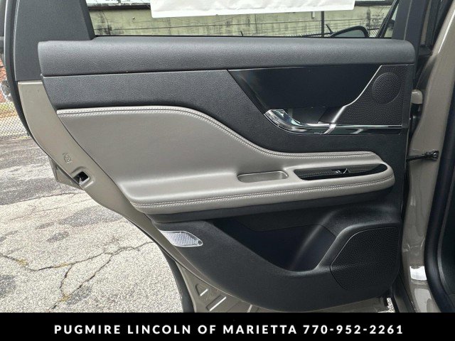 New 2026 Lincoln Corsair Premiere image 22