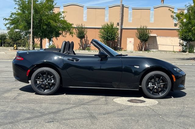 New 2026 MAZDA MX-5 Miata Sport RWD image 3