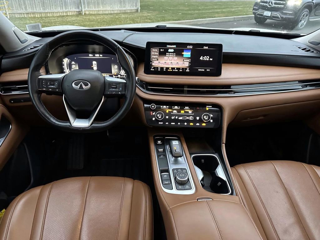Used 2022 INFINITI QX60 Sensory w/ Vision Package image 15