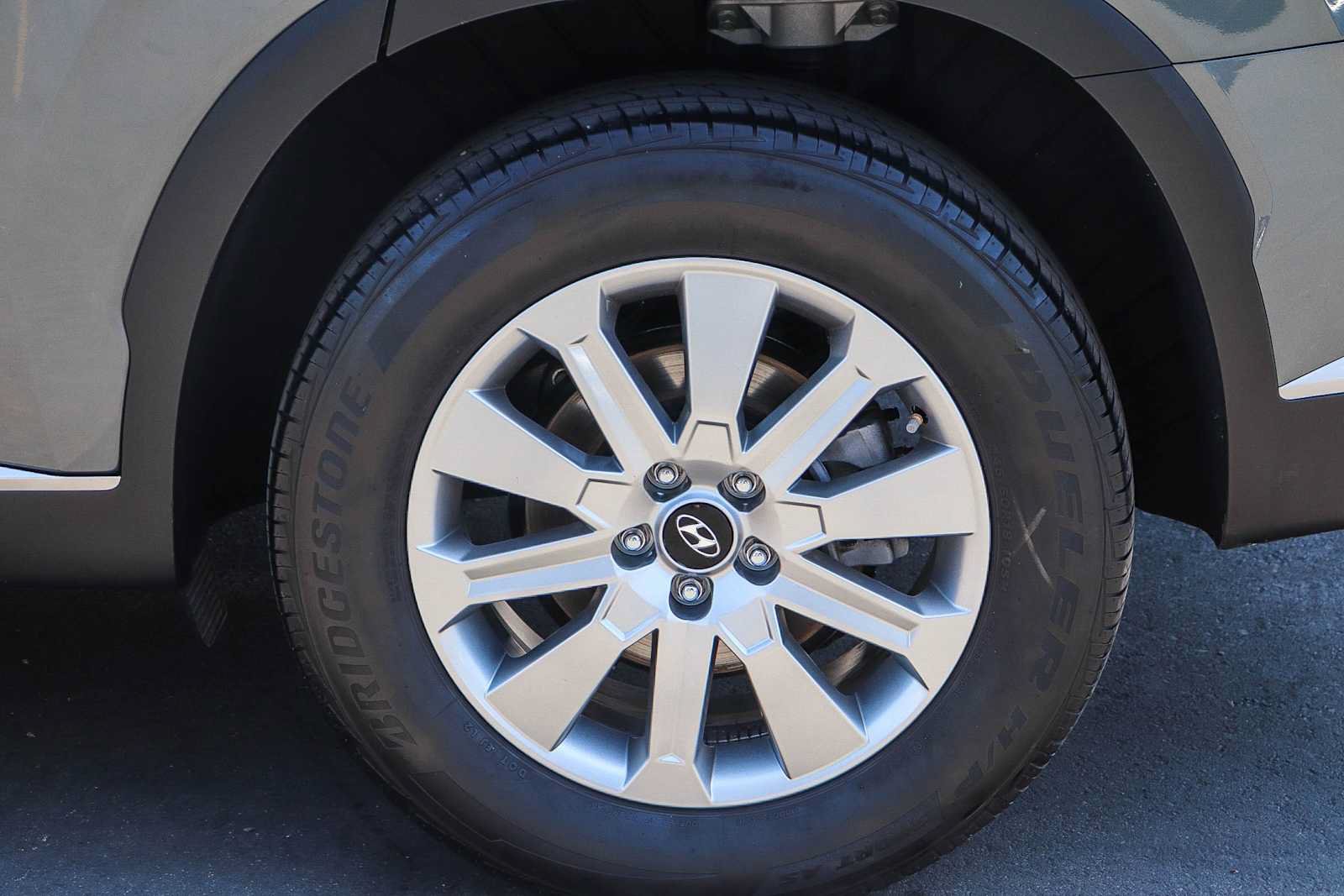 Used 2024 Hyundai Palisade SEL FWD image 12