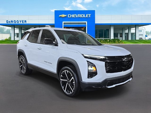 New 2026 Chevrolet Equinox RS w/ Convenience Package III FWD image 5