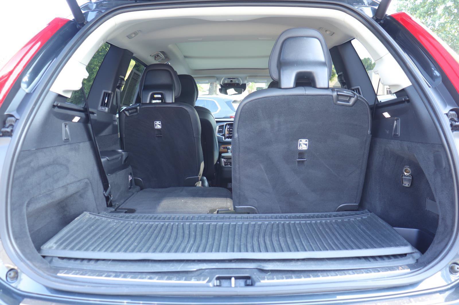 Used 2022 Volvo XC90 T6 Momentum w/ Advanced Package AWD/4WD image 16