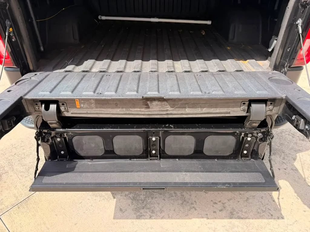 Used 2021 GMC Sierra 1500 Denali RWD image 10
