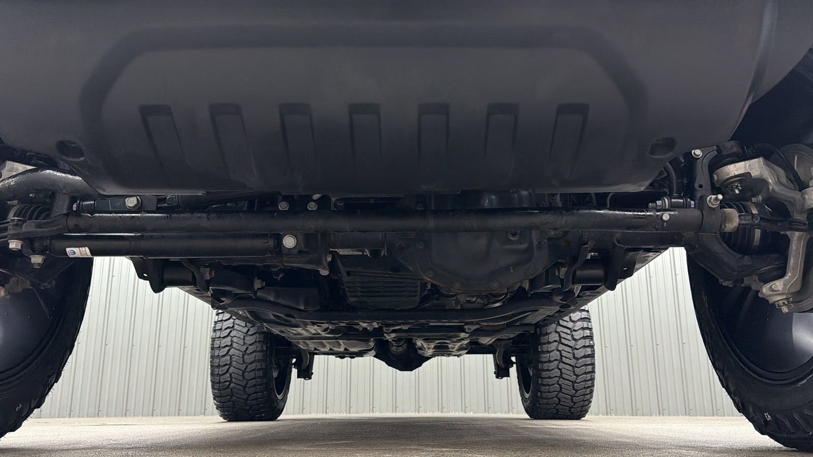 Used 2024 Jeep Wrangler Unlimited image 17