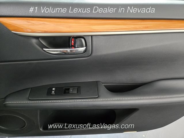 Used 2014 Lexus ES 300h w/ Luxury Package w/Bamboo Trim FWD image 25
