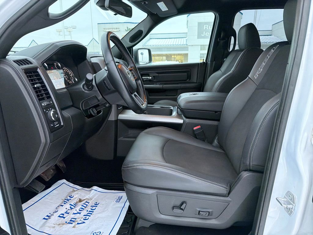 Used 2018 RAM 1500 Rebel w/ Luxury Group image 9