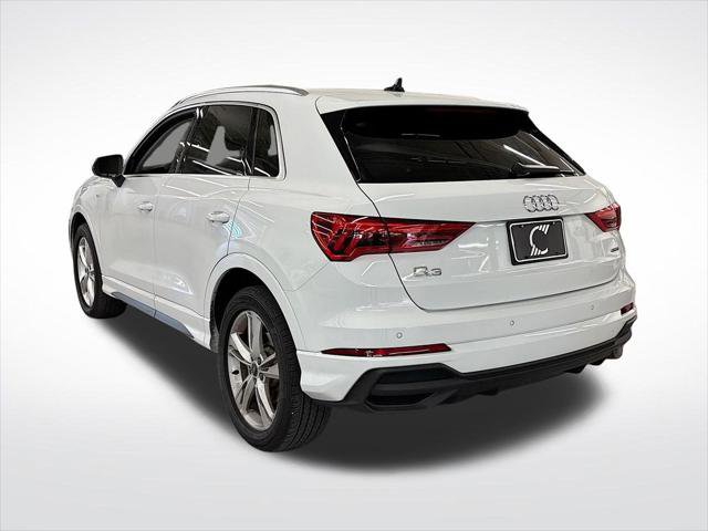 Certified 2024 Audi Q3 2.0T Premium Plus w/ Premium Plus Package AWD/4WD image 3