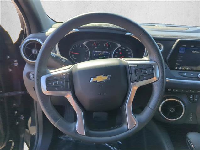 Used 2022 Chevrolet Blazer LT FWD image 17