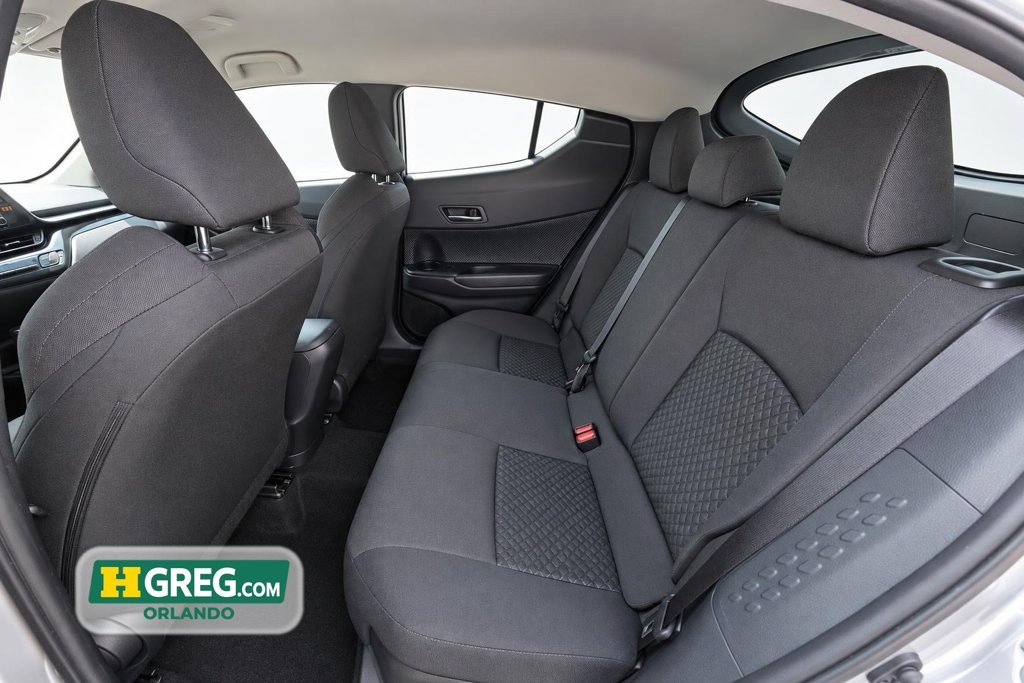 Used 2020 Toyota C-HR LE FWD image 12