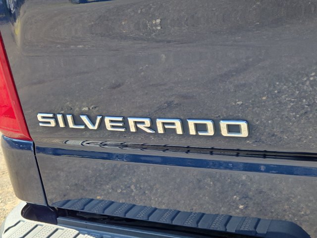 Used 2022 Chevrolet Silverado 1500 LTZ w/ LTZ Premium Package AWD/4WD image 32