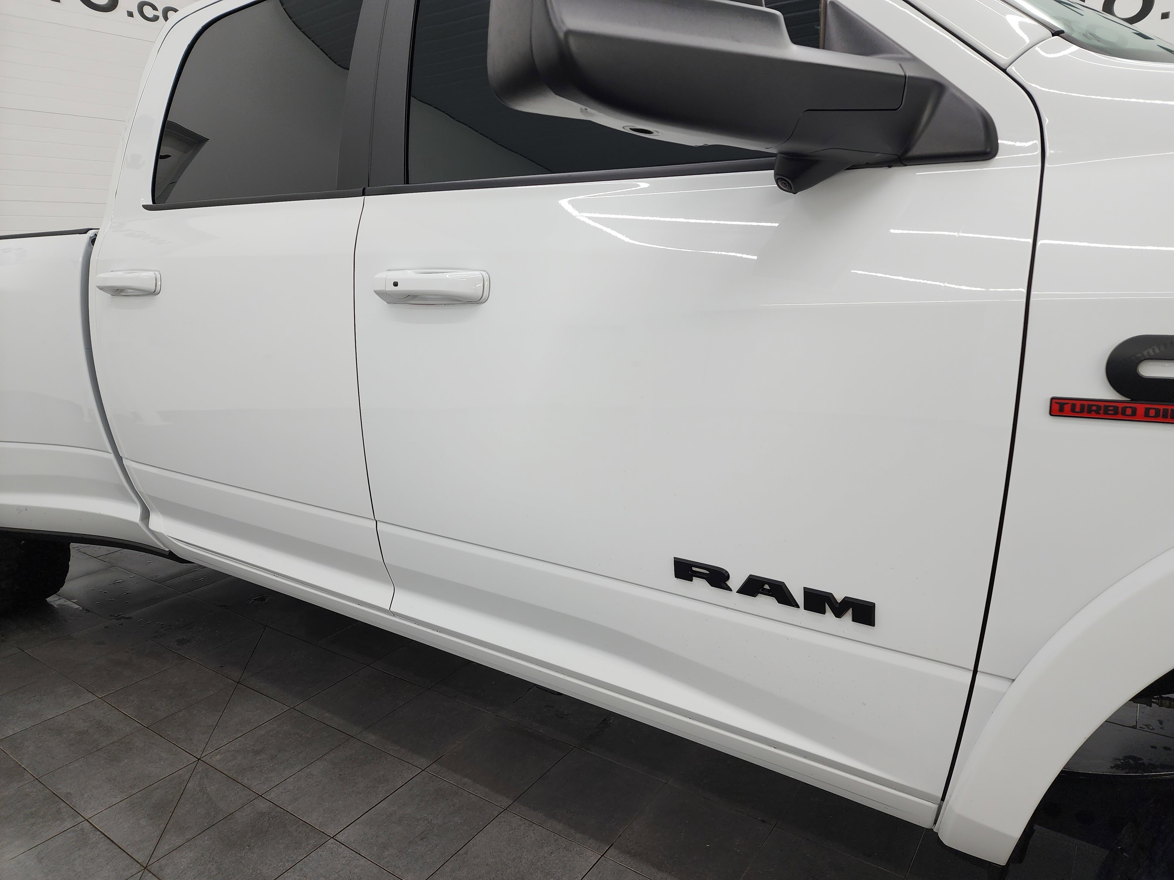 Used 2021 RAM 3500 Laramie w/ Night Edition image 29
