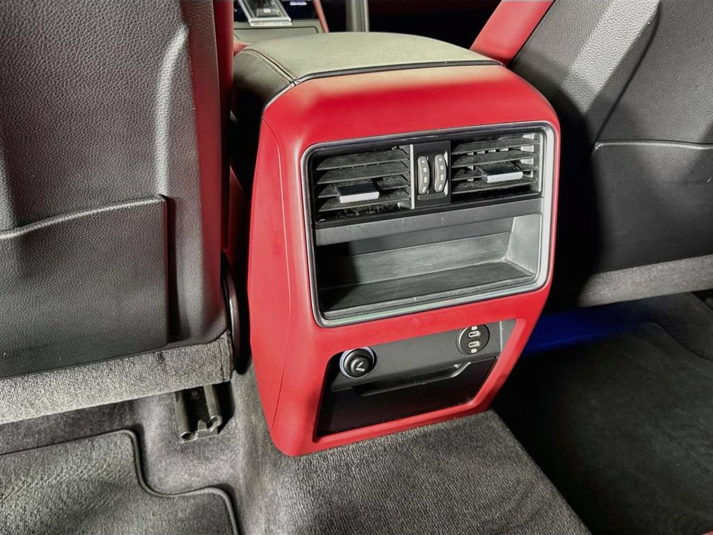 Certified 2023 Porsche Cayenne AWD/4WD image 20
